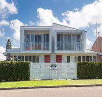 7a Judith Street - stunning duplex with ducted air conditioning - Dalby Accommodation