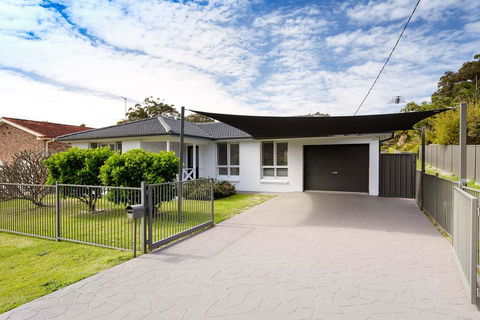 81 Horace St - WIFI And Air Conditioning - Dalby Accommodation 1