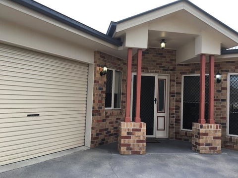 89 On Guy - Dalby Accommodation 0