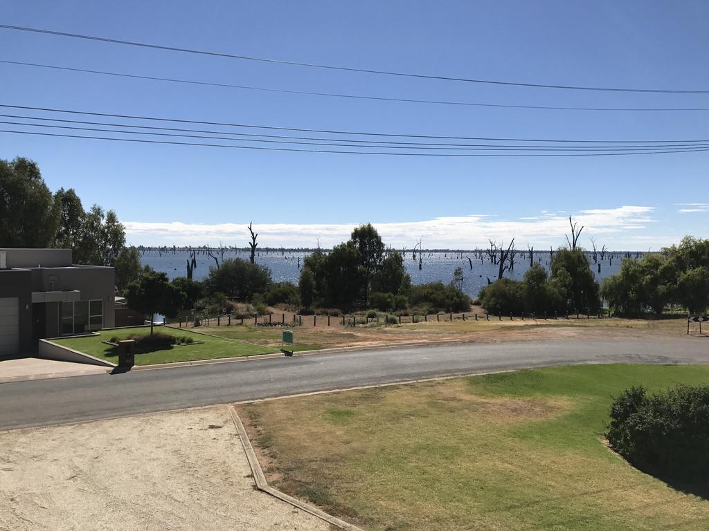 Bathumi VIC Dalby Accommodation