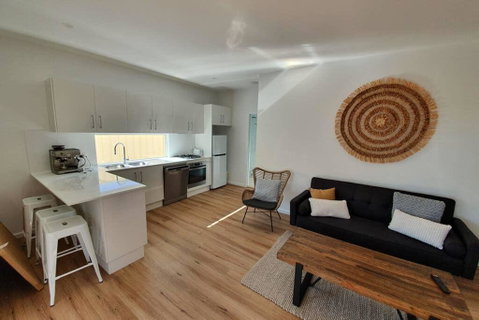 A Beach Getaway - Dalby Accommodation 2