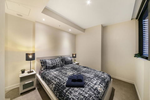 A Central & Cozy 2BR Apt Near Federation Square - Dalby Accommodation 1