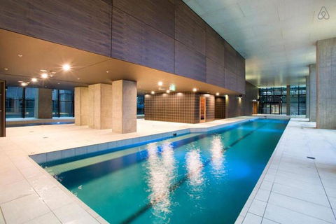 A Charming Studio With Stunning City Views - Dalby Accommodation 3