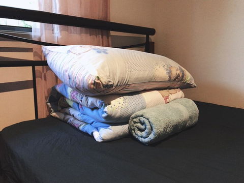 A Clean Private Room, Bruce - Dalby Accommodation 2