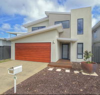 A Little Luxury in Town - Dalby Accommodation