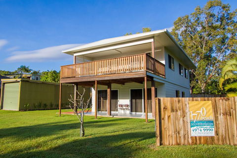 A Lure - Dalby Accommodation 1