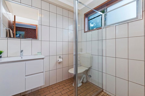 AAt 28 Goldsmith Motel - Dalby Accommodation 3