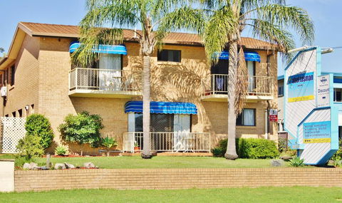 Abel Tasman Motel - Dalby Accommodation 0