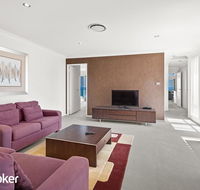 Absolute Waterfront  Anna Bay - Dalby Accommodation