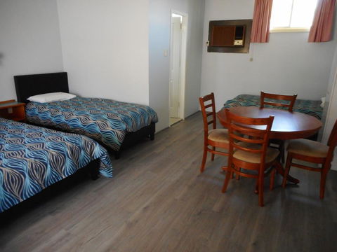 Acacia Rose Motor Inn - Dalby Accommodation 1
