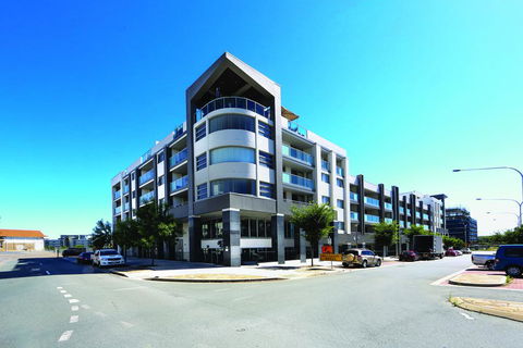 Accommodate Canberra - Aspire - Dalby Accommodation 0