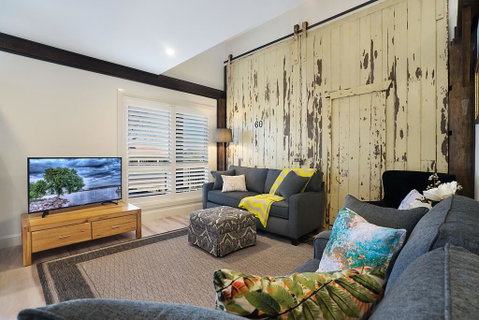 Accommodation Hunter - James Street Morpeth - Dalby Accommodation 0