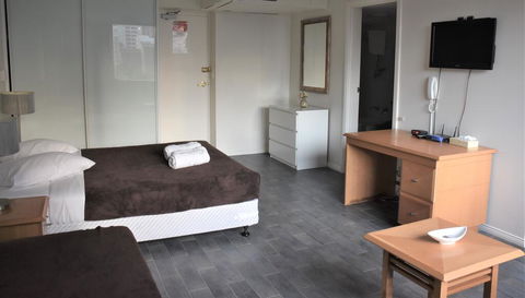 Accommodation Sydney City Centre - Hyde Park Plaza Park View College Street Studio Apartment - Dalby Accommodation 2