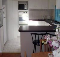 Accommodation Sydney North - Forestville 4 bedroom 2 bathroom house - Dalby Accommodation