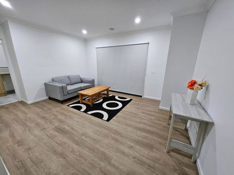 E 4 Room Retreat Family Friendly - Dalby Accommodation 3