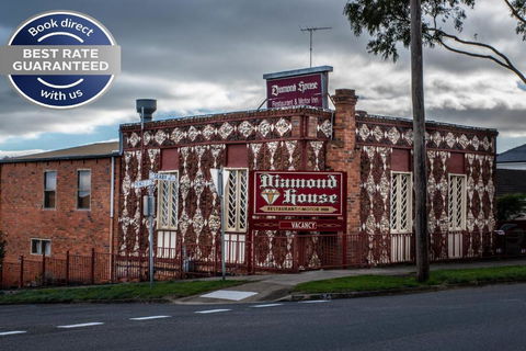 Diamond House Heritage Restaurant And Motor Inn - Dalby Accommodation 0