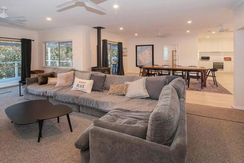 Eagle Bay Summerhaus - Dalby Accommodation 3
