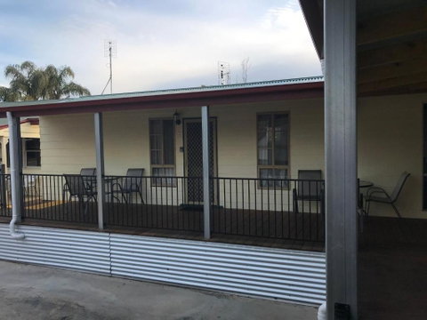 Echuca Holiday Units - Dalby Accommodation 3