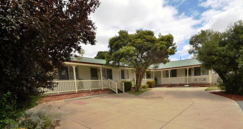 Echuca Holiday Units - Dalby Accommodation 0