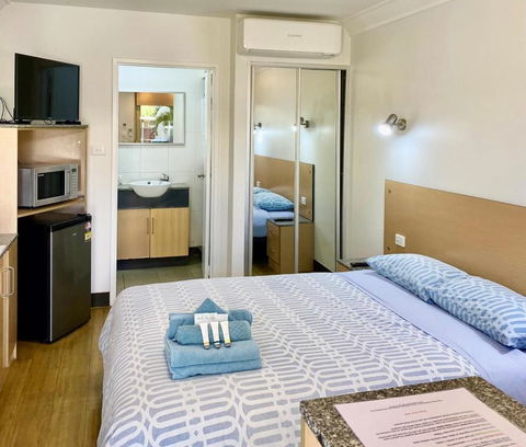 Econo Lodge Karratha - Dalby Accommodation 0