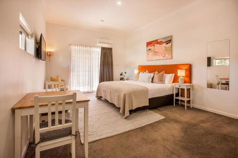 EM Apartments - Dalby Accommodation 3