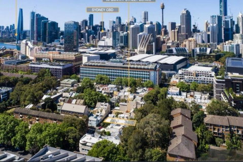 Fancy 4 BR House With Parking - ICC&Darling Harbour-8 Mins Walk - Dalby Accommodation 1