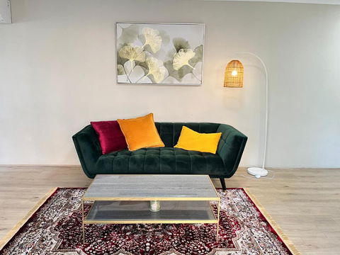 Fabulous 2 Bedroom Apartment, Secured Free Parking - Dalby Accommodation 2