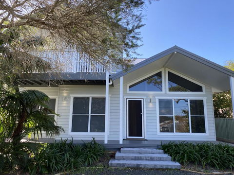 FAIR11W - Fairlight House - Dalby Accommodation 0