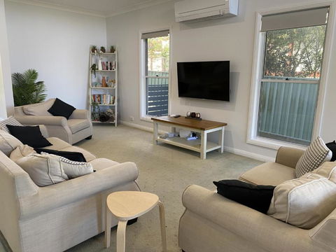 FAIR11W - Fairlight House - Dalby Accommodation 1