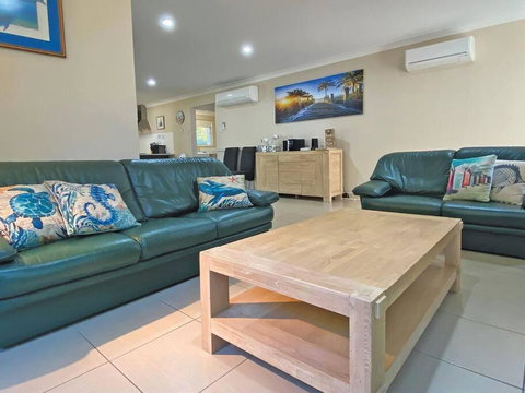 FLIP FLOP INN - Dalby Accommodation 3
