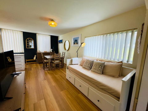 FORR64 - Cosy East Perth Retreat - Dalby Accommodation 0