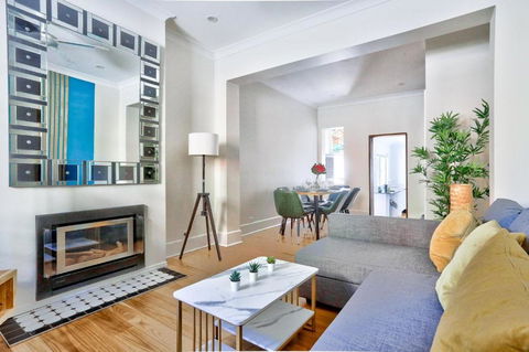 Gorgeous 2 Bedroom House Ultimo 2 E-Bikes Included - Dalby Accommodation 2