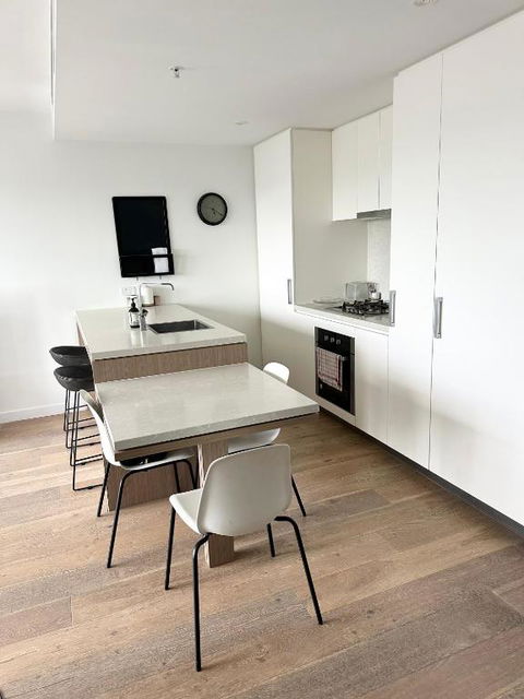 FV Peppers 1 Bedroom Apartment - Dalby Accommodation 0