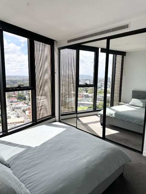 FV Peppers 1 Bedroom Apartment - Dalby Accommodation 2