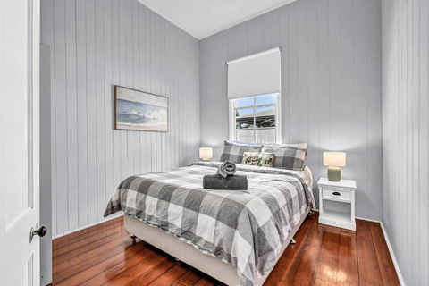 Gabba Central House 3BR2Bath Pets - Dalby Accommodation 4