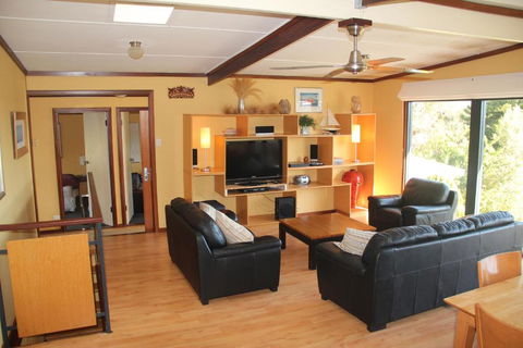 Gabbadah Beach House - Dalby Accommodation 2