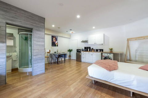 Gawler Townhouses 1b - Dalby Accommodation 1