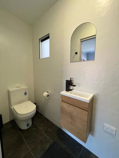 Gold Reef Adelong - Dalby Accommodation 0