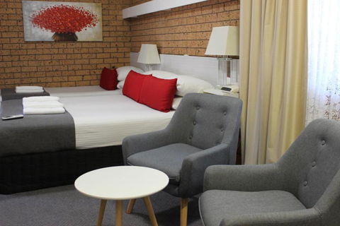 Golden Harvest Motor Inn Moree - Dalby Accommodation 0