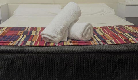 GRAND CENTRAL HOTEL PROSERPINE - Dalby Accommodation 1