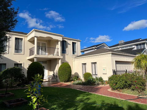 Happy Post - New - Dalby Accommodation 3