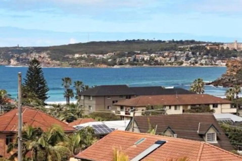 Harbord House - Ocean Views, Plunge Pool, 2 Bed, Free-wi-fi, Superb Location - Dalby Accommodation 2