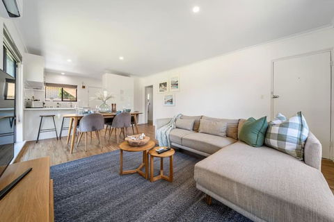 Harmony At Henley Beach - Dalby Accommodation 3