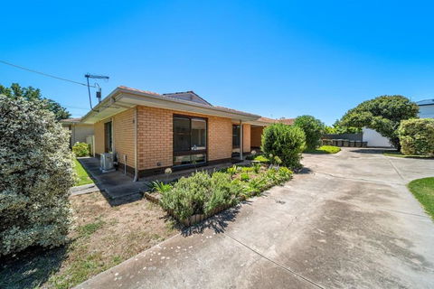 Harmony At Henley Beach - Dalby Accommodation 1