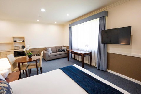 Hawkesbury Race Club Motel - Dalby Accommodation 2