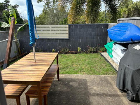 Hideaway Reef Cottage - Dalby Accommodation 3