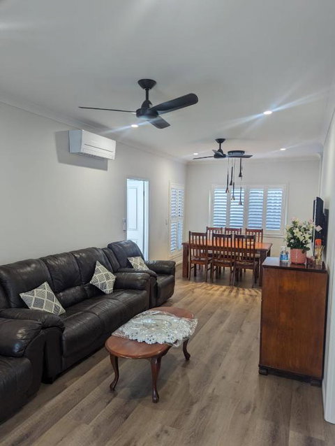 Immaculate 2-Beds Entire House Chermside Brisbane - Dalby Accommodation 1