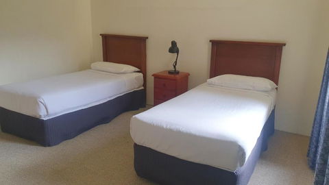 Hotel Cavalier - Dalby Accommodation 2