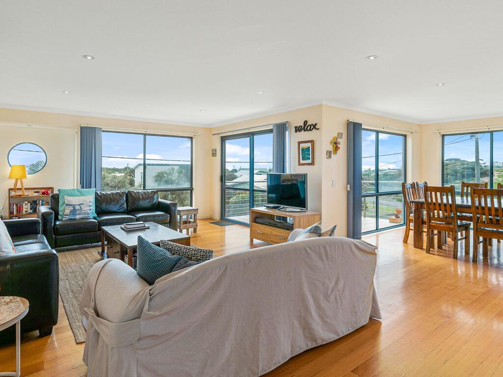 Surf Beach VIC Dalby Accommodation
