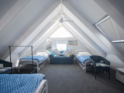 Affordable Twin Peaks 1 - Dalby Accommodation 3